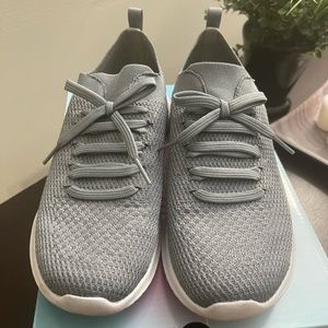 Skechers sneakers, 8.5